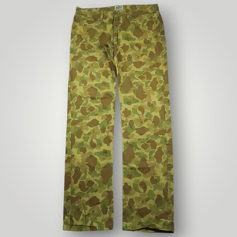 Naked Famous Pants Mens 33 Weird Guy Frog Skin Double Camo Slim Fit Button Fly